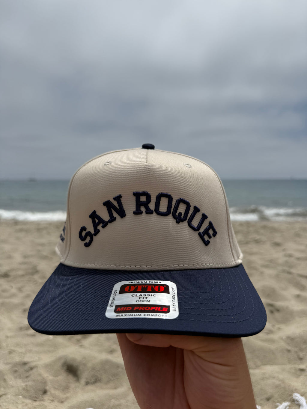 San Roque 3D Puff Snapback Hat – Natural/Navy